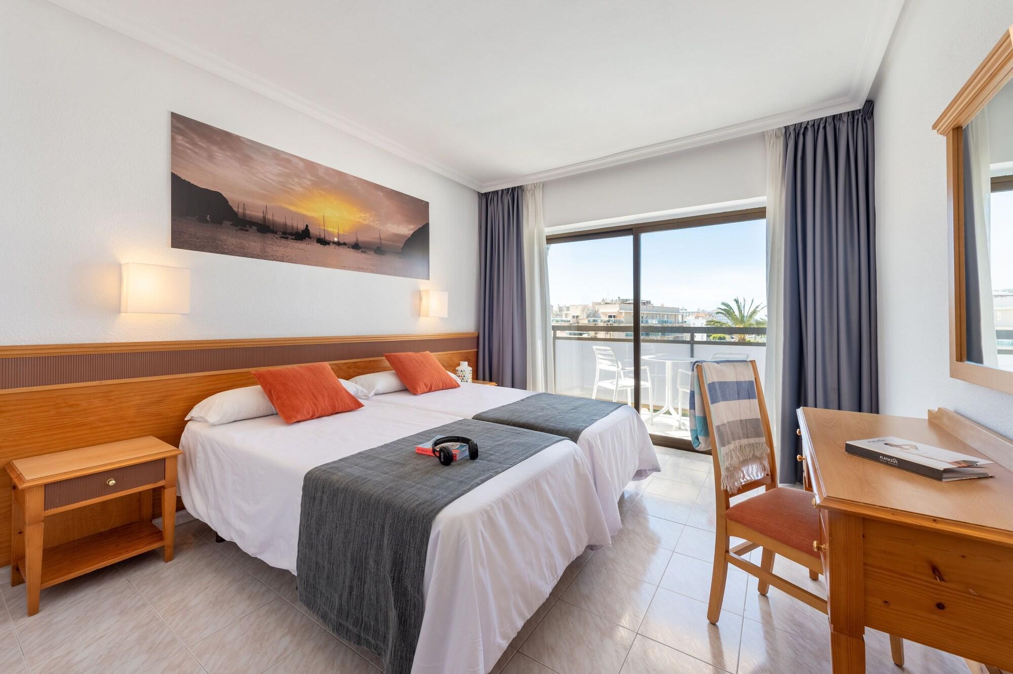 Hotel Vibra Mare Nostrum Playa d'en Bossa Ngoại thất bức ảnh