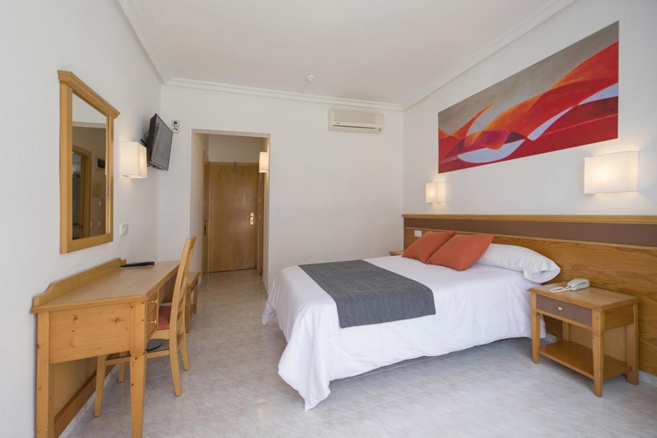 Hotel Vibra Mare Nostrum Playa d'en Bossa Ngoại thất bức ảnh