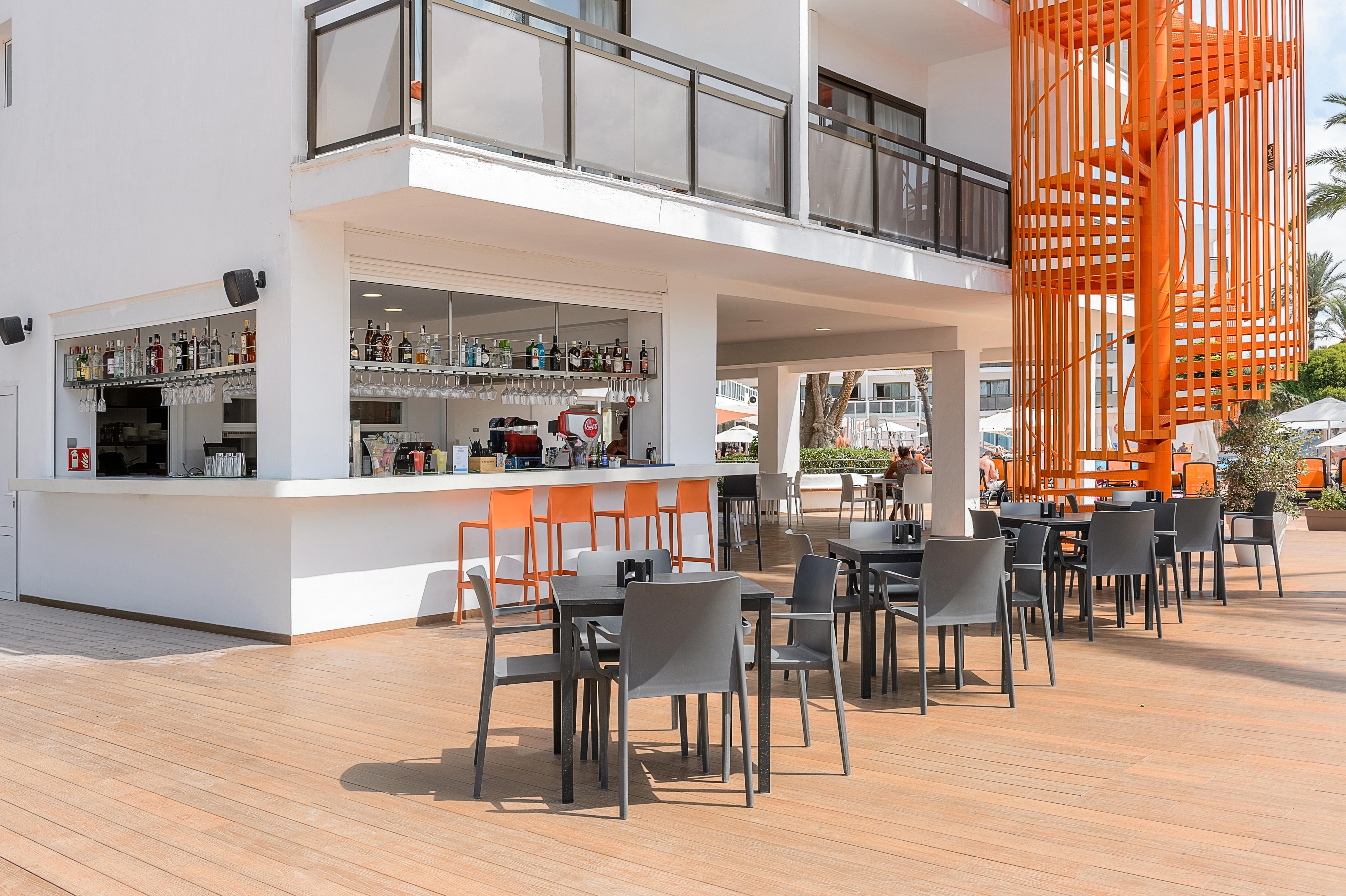 Hotel Vibra Mare Nostrum Playa d'en Bossa Ngoại thất bức ảnh