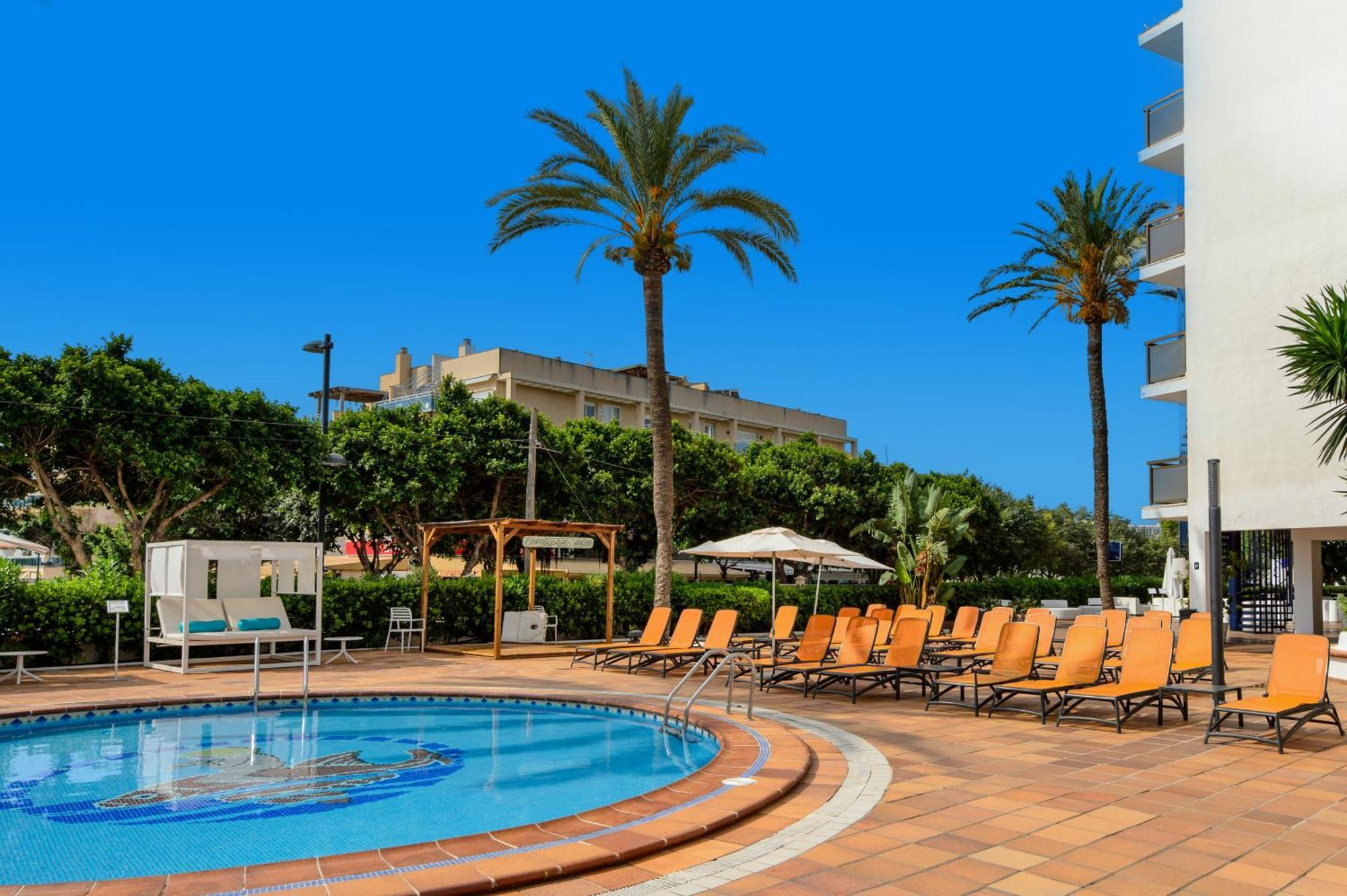 Hotel Vibra Mare Nostrum Playa d'en Bossa Ngoại thất bức ảnh