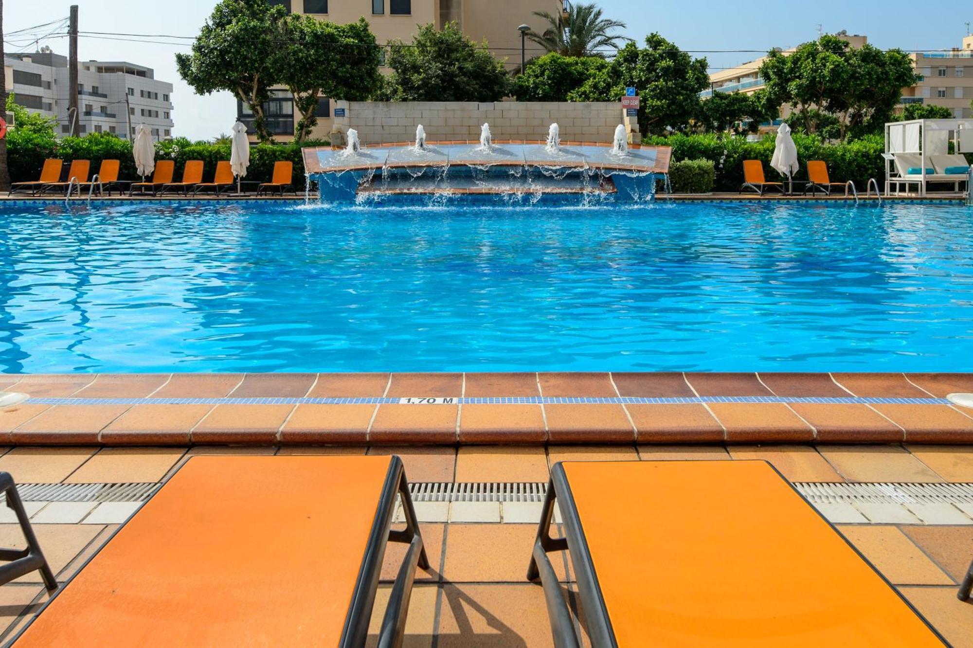 Hotel Vibra Mare Nostrum Playa d'en Bossa Ngoại thất bức ảnh